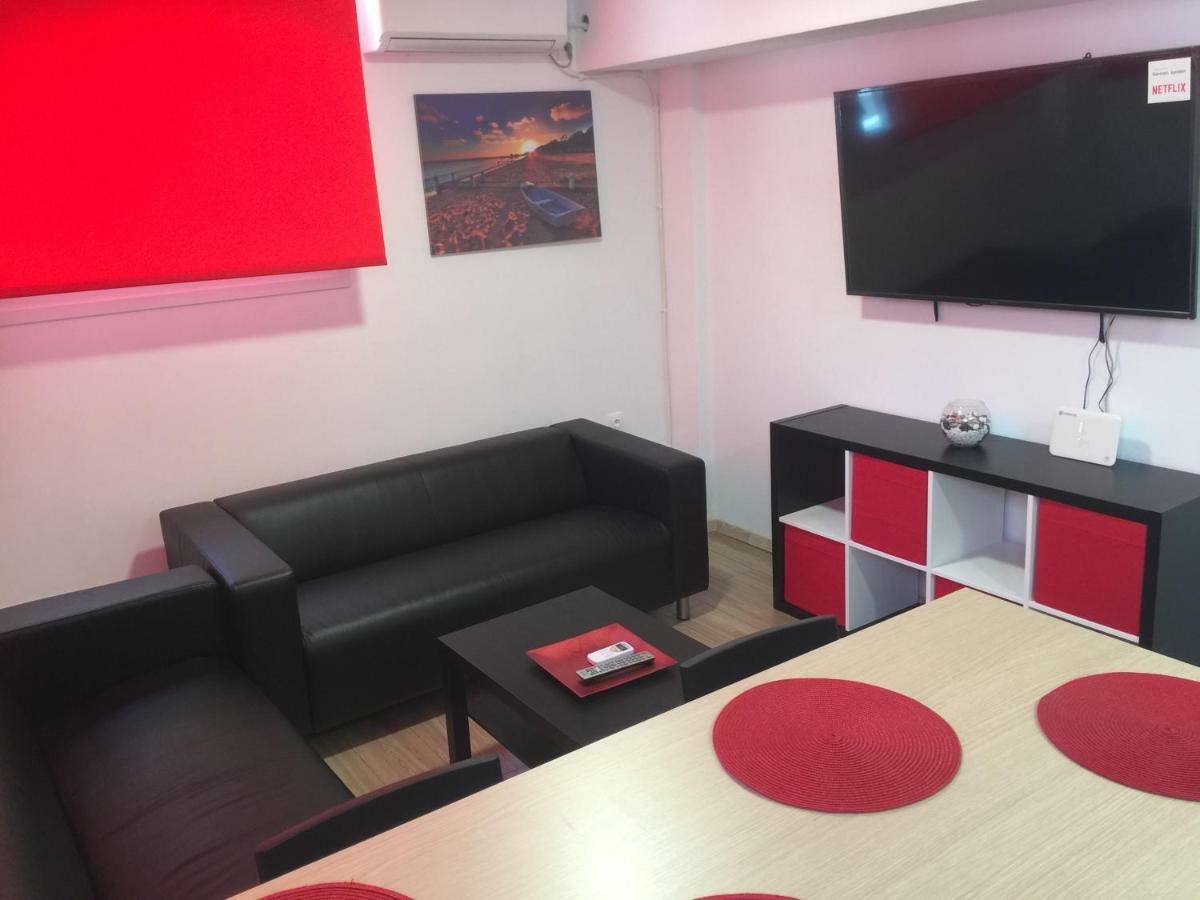 Loutraki Hostel Εξωτερικό φωτογραφία